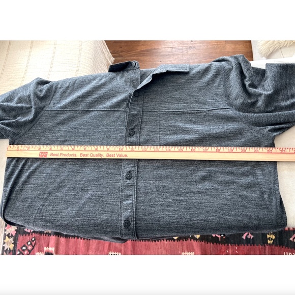 SMARTWOOL Merino Sport 150 Long Sleeve Button Up Shirt in Charcoal Gray - L - Picture 7 of 9